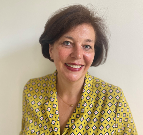 Julia Ibold
