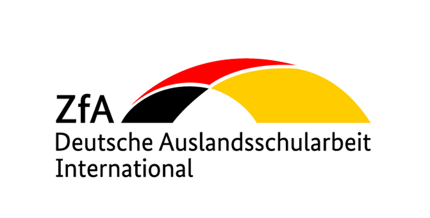 Logo der Zentralstelle für das Auslandsschulwesen: eine stilisierte Brücke in den Farben der Bundesrepublik Deutschland
