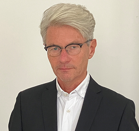 Robert Schatz
